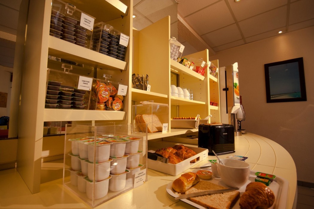 greet hotel montpellier aeroport parc des expos