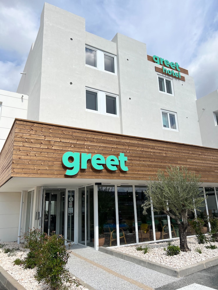 greet hotel montpellier aeroport parc des expos