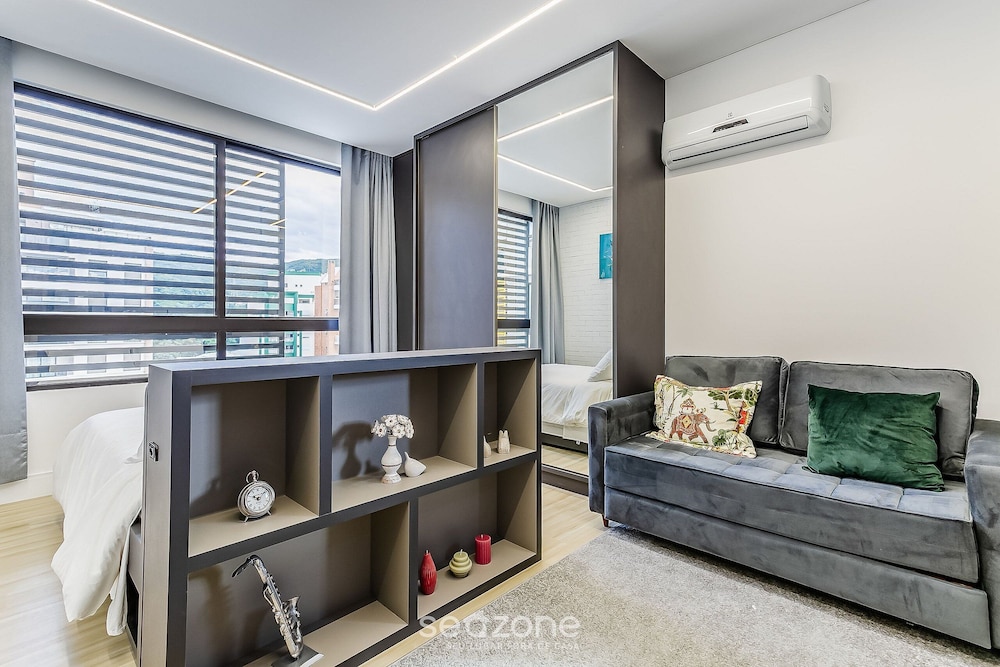 studio aconchegante prox a ufsc ssg102