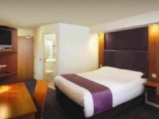 premier inn wolverhampton city centre