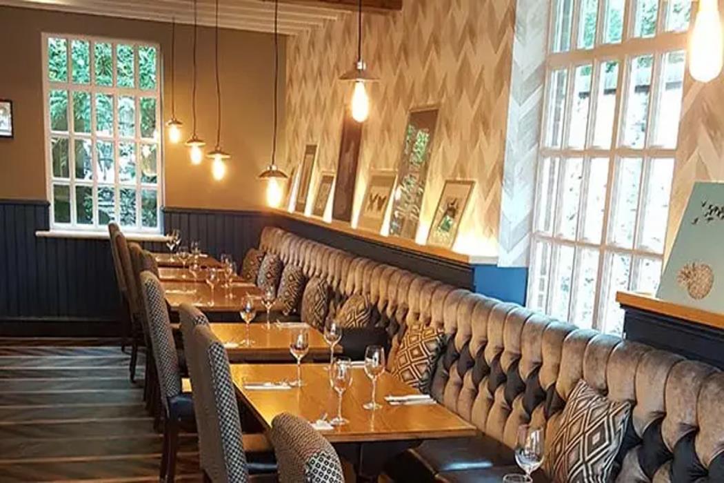 premier inn wirral greasby