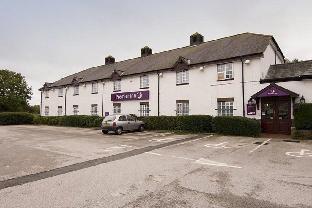 premier inn wirral greasby