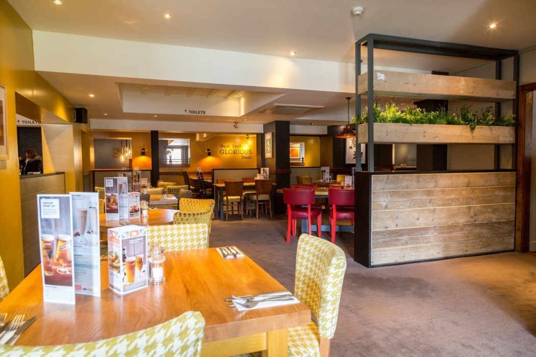 premier inn tonbridge north