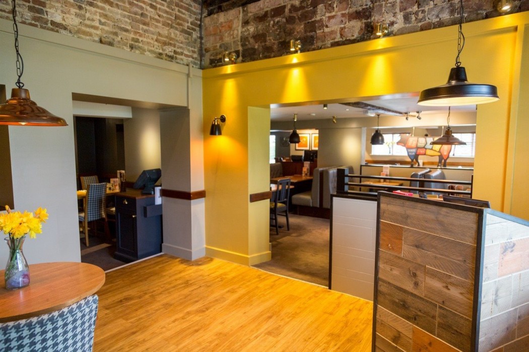 premier inn tonbridge north