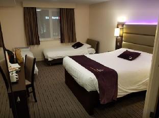 premier inn stafford north hurricane
