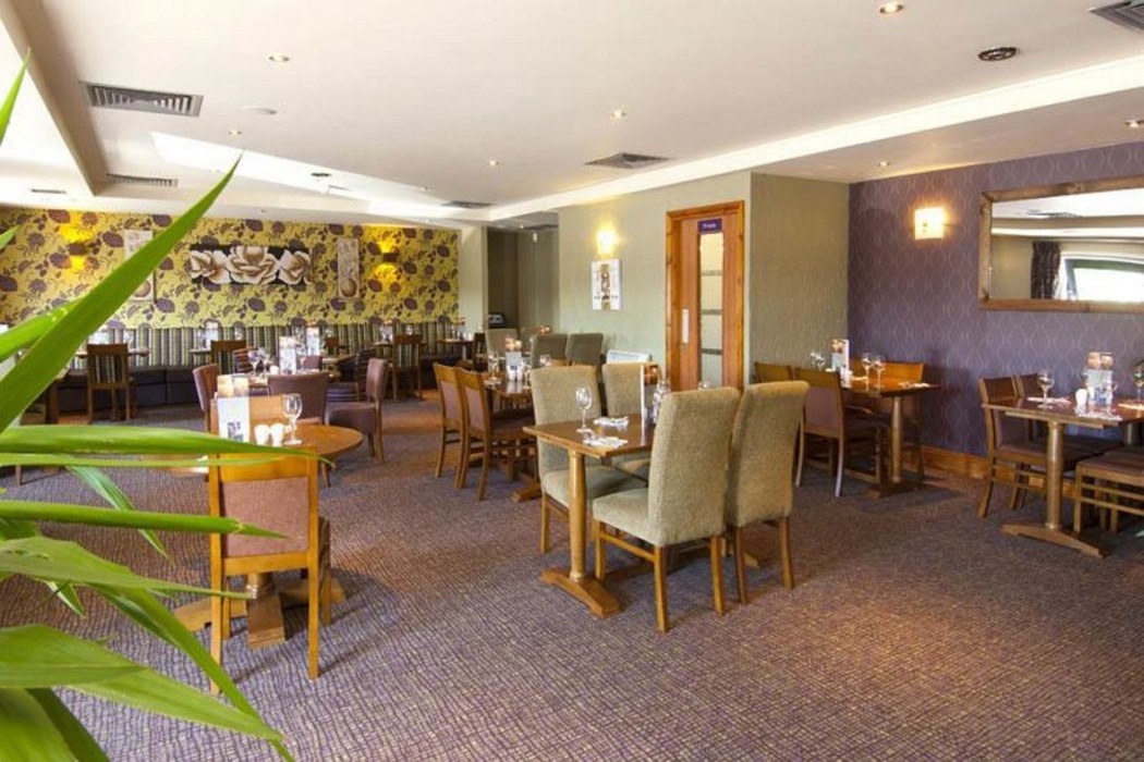 premier inn plymouth sutton harbour