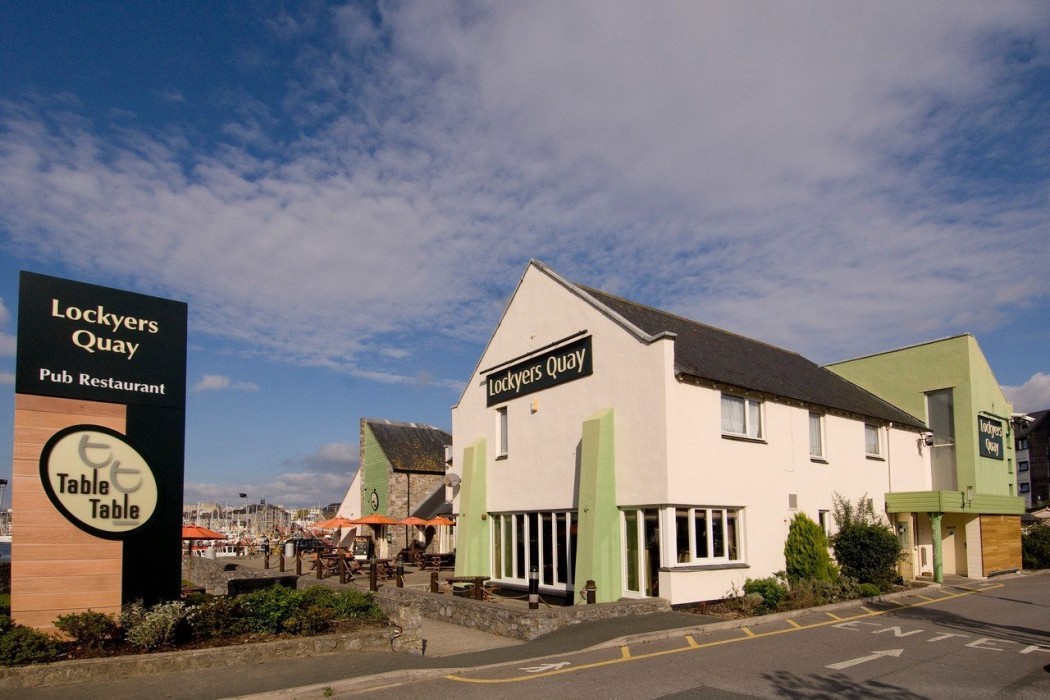 premier inn plymouth sutton harbour