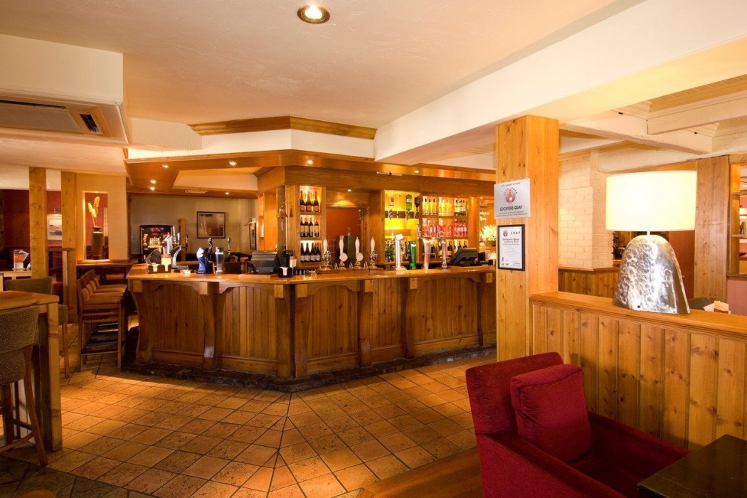 premier inn plymouth sutton harbour
