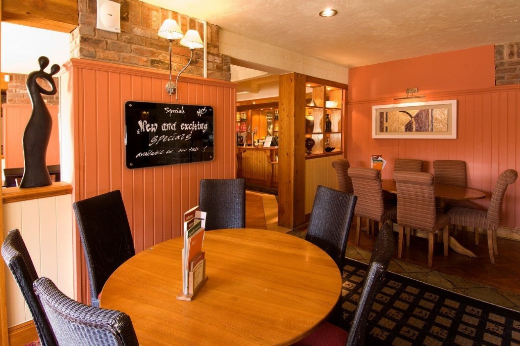 premier inn plymouth sutton harbour