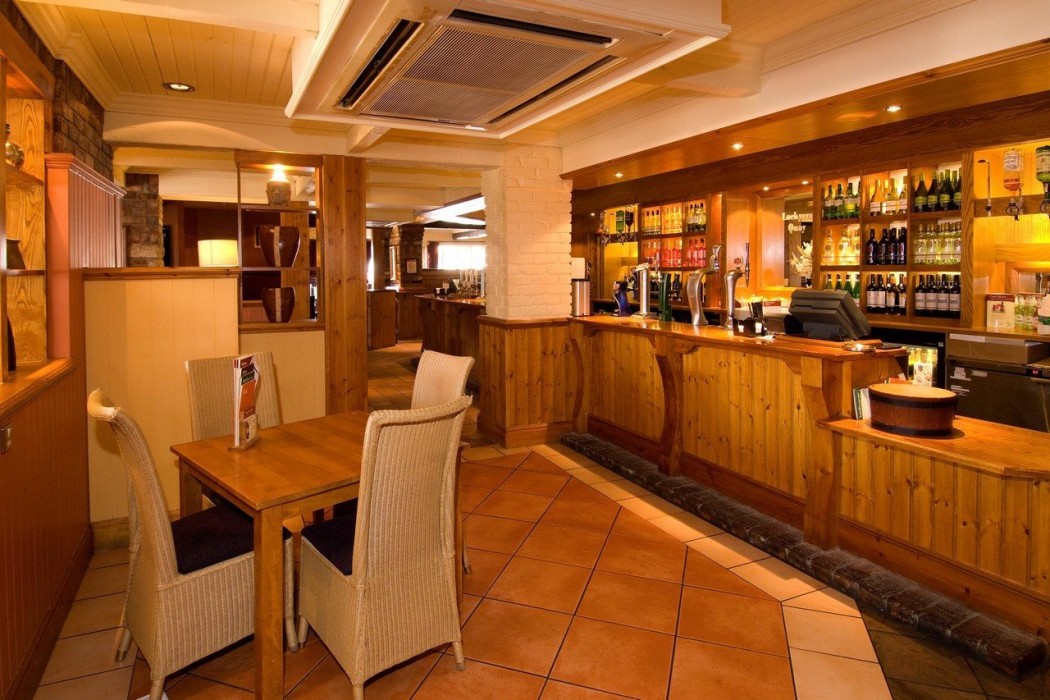 premier inn plymouth sutton harbour