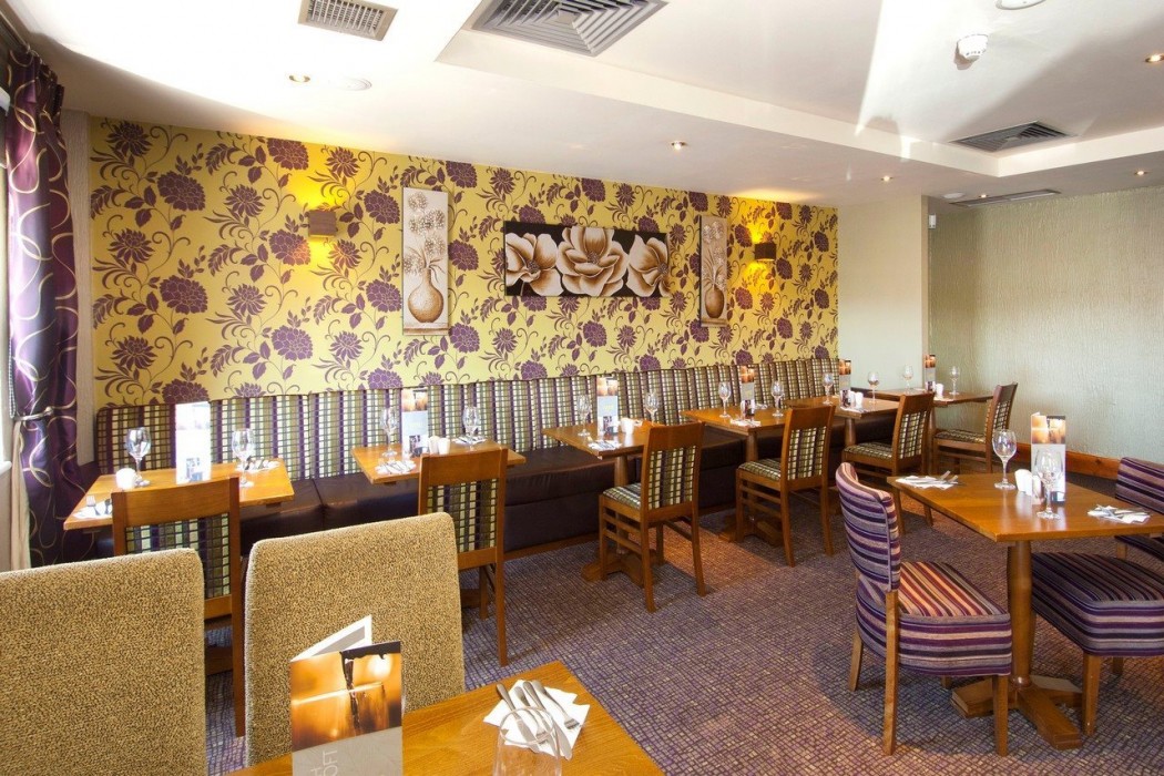 premier inn plymouth sutton harbour