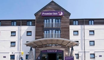 premier inn plymouth sutton harbour