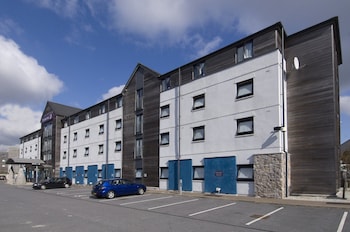 premier inn plymouth sutton harbour