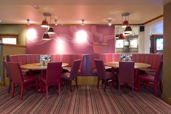 premier inn newcastle under lyme