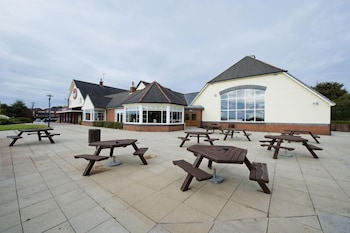 premier inn newcastle under lyme