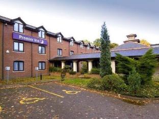 premier inn manchester wilmslow