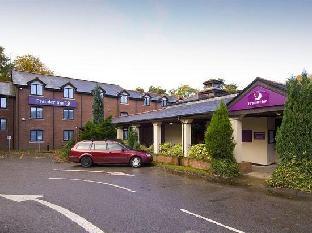 premier inn manchester wilmslow