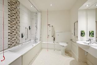 premier inn london wimbledon south