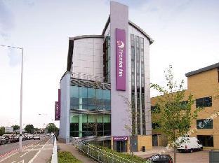 premier inn london wimbledon south
