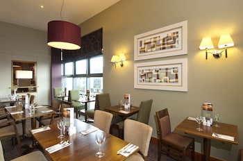 premier inn london wimbledon south