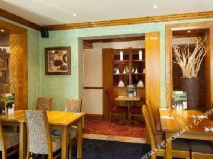 premier inn lancaster