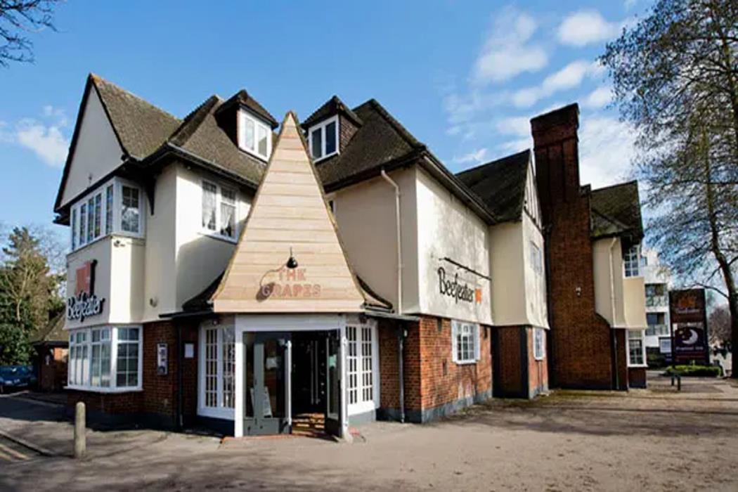 Premier Inn London Hayes North,Ealing>>Croydon,3 star