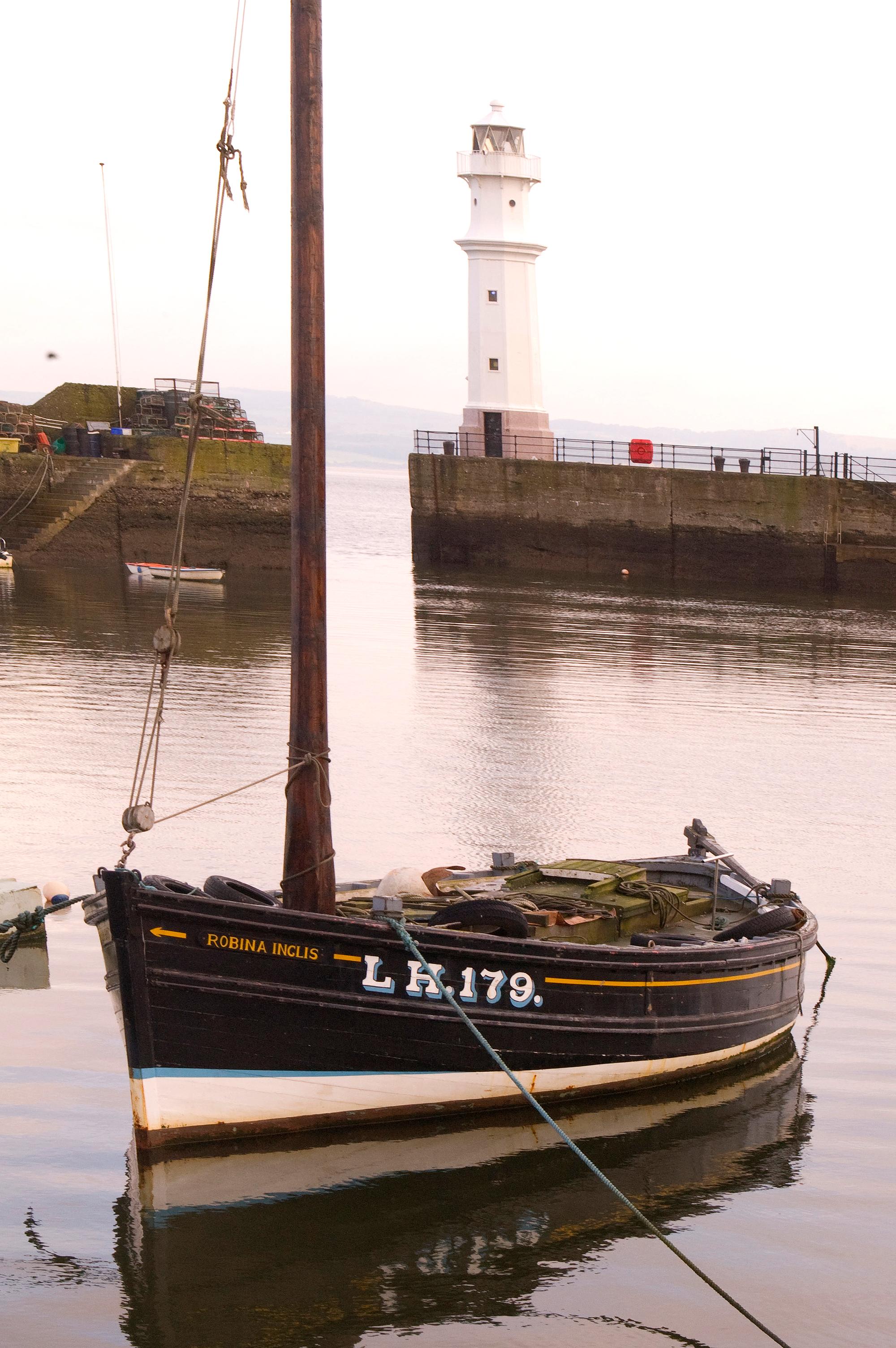 premier inn edinburgh leith waterfront