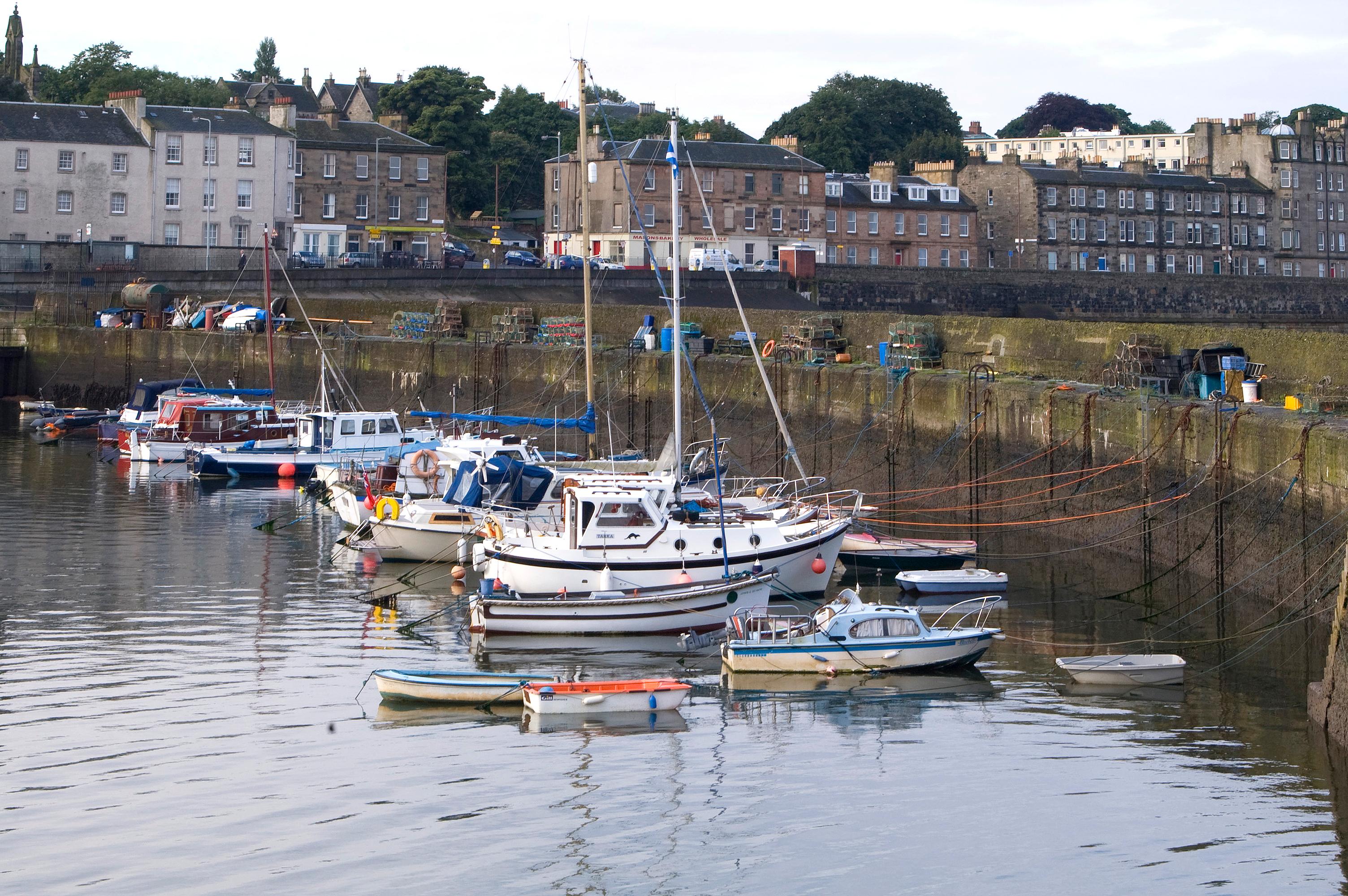 premier inn edinburgh leith waterfront