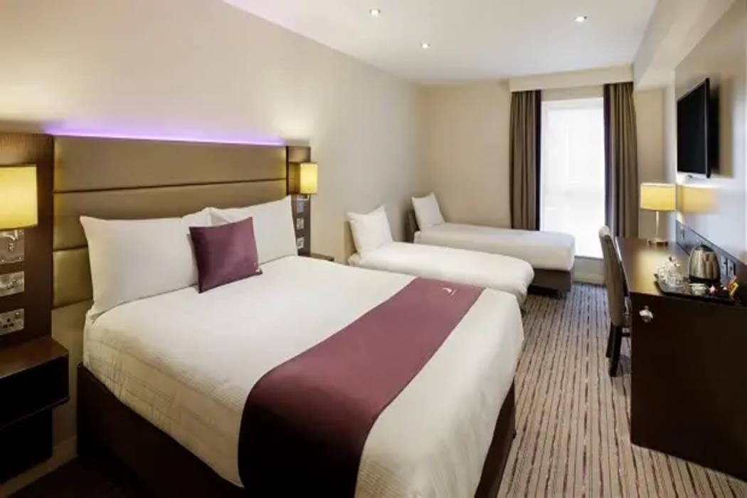 Premier Inn Dunstable / Luton,Central Bedfordshire>>Bedfordshire,3 star
