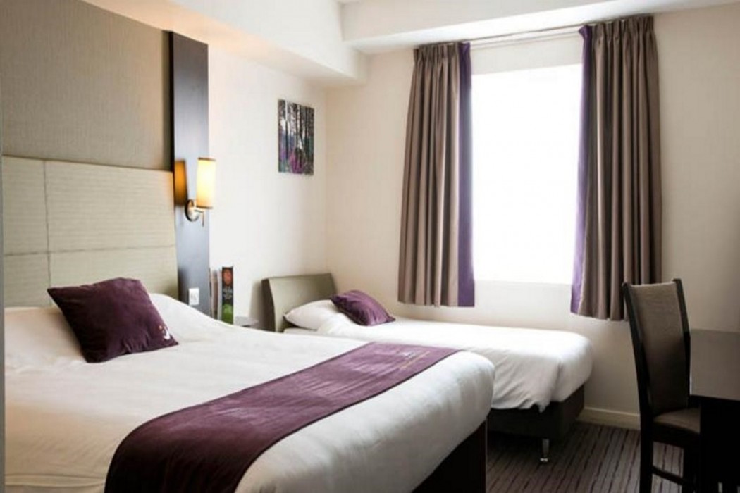 premier inn dunfermline