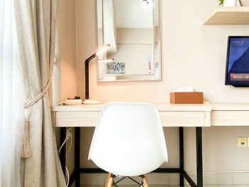 studio springlake summarecon bekasi apartment near shopping mall