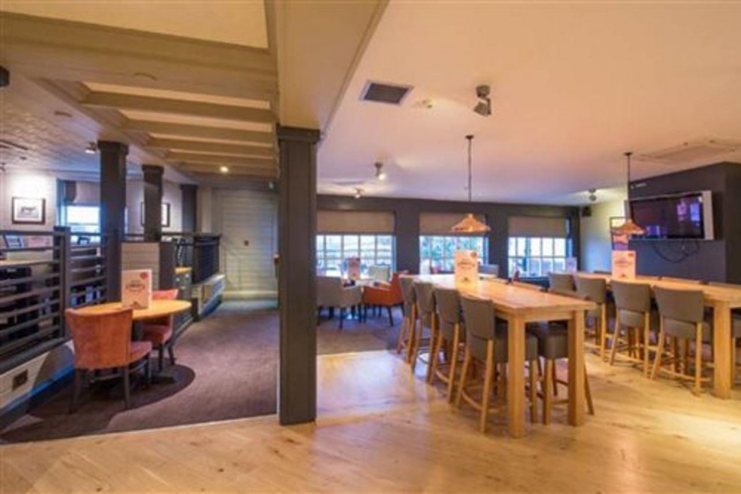 premier inn doncaster lakeside