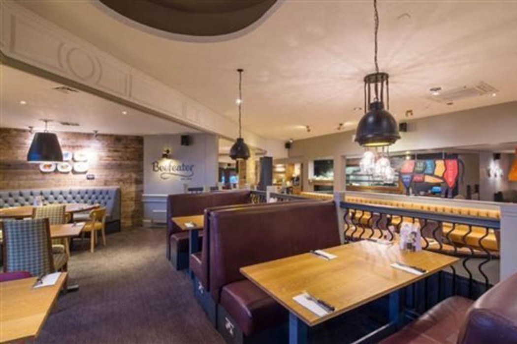 premier inn doncaster lakeside