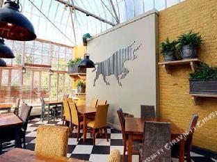 Premier Inn London Croydon South - A212,Greater London>>Croydon,3 star