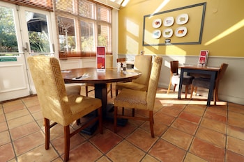premier inn london croydon south a212