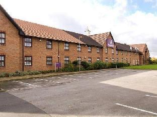 premier inn crewe west