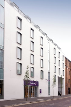 premier inn belfast city cathedral quarter