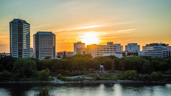 Delta Hotels By Marriott Saskatoon Downtown,Saskatchewan>>Regina,4 star