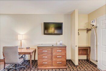 savannah garden hotel