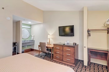 savannah garden hotel