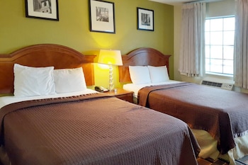 savannah garden hotel
