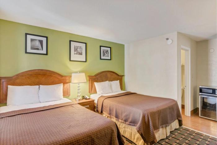 savannah garden hotel