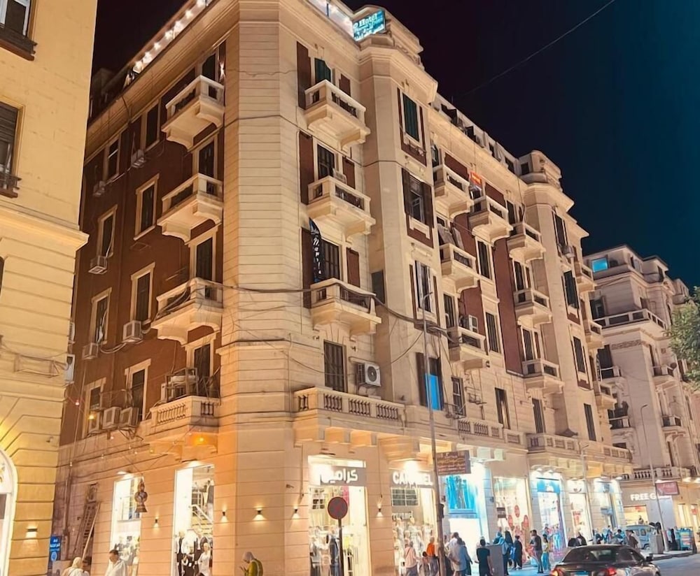 pharoahs palace hotel