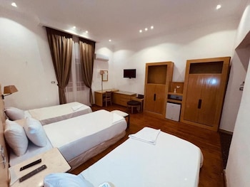 pharoahs palace hotel