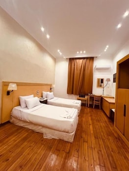 pharoahs palace hotel