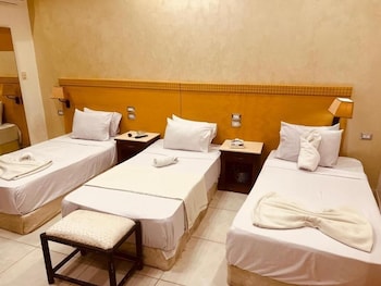 pharoahs palace hotel