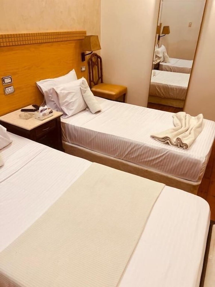 pharoahs palace hotel