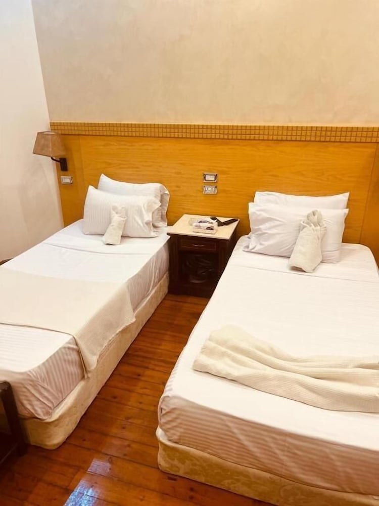 pharoahs palace hotel