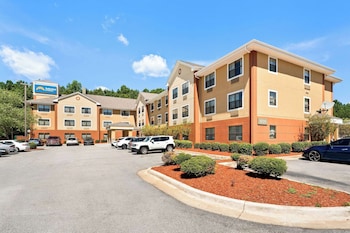 suburban studios columbus bradley park