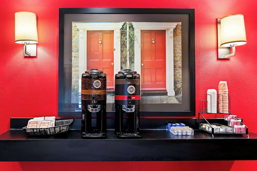 suburban studios columbus bradley park